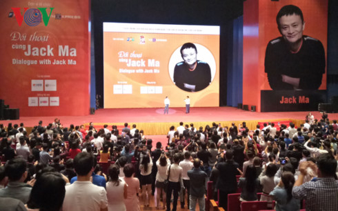 Việt Nam c&oacute; th&agrave;nh phố khiến tỷ ph&uacute; Jack Ma thong dong chạy bộ - Ảnh 1.