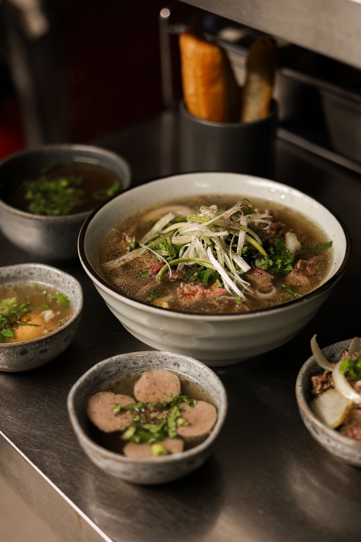 Việt Nam c&oacute; th&agrave;nh phố khiến tỷ ph&uacute; Jack Ma thong dong chạy bộ - Ảnh 4.