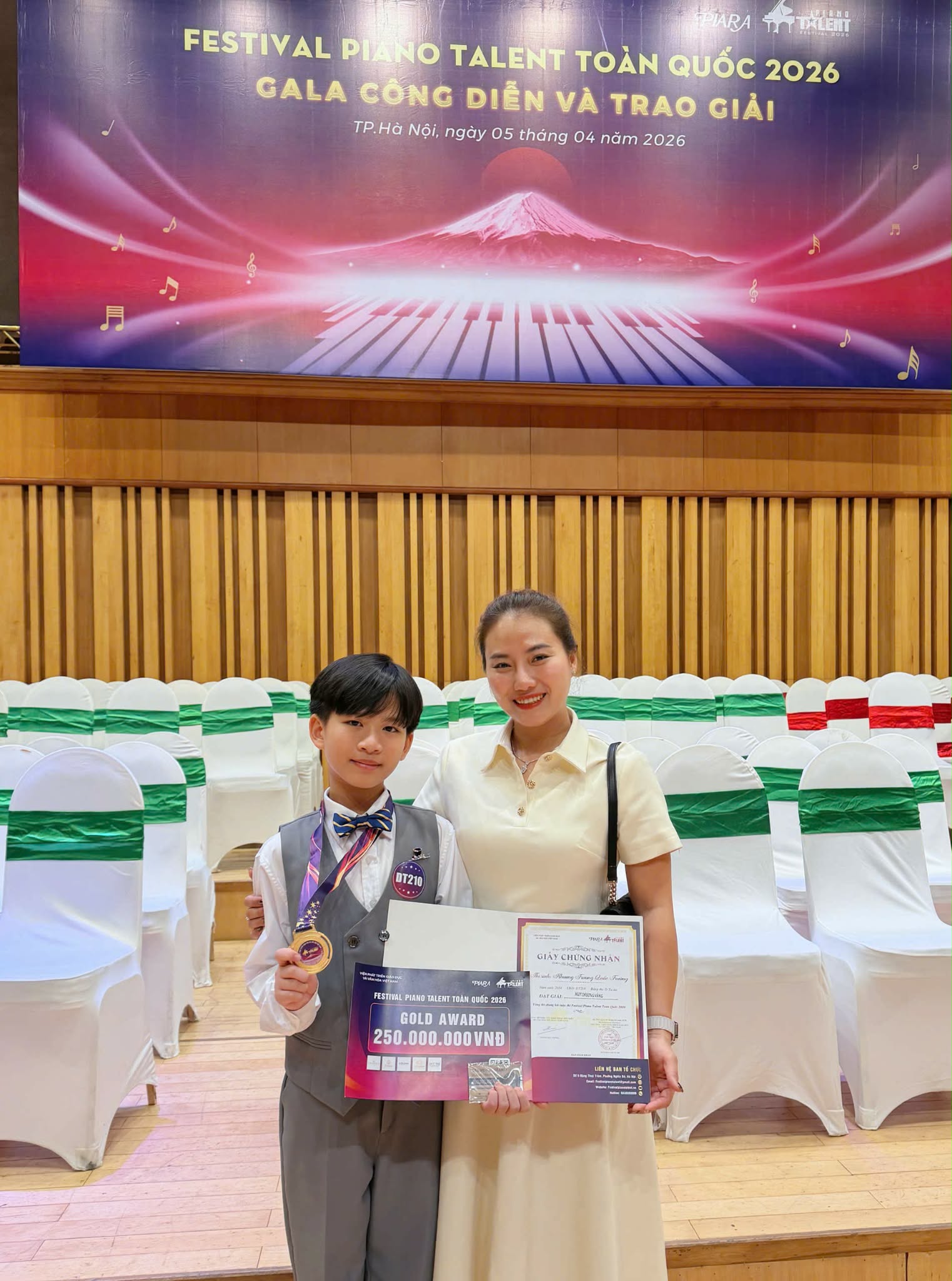 Khương Khương Quốc Trường: T&agrave;i năng nh&iacute; L&acirc;m Đồng đam m&ecirc; piano cổ điển- Ảnh 1.