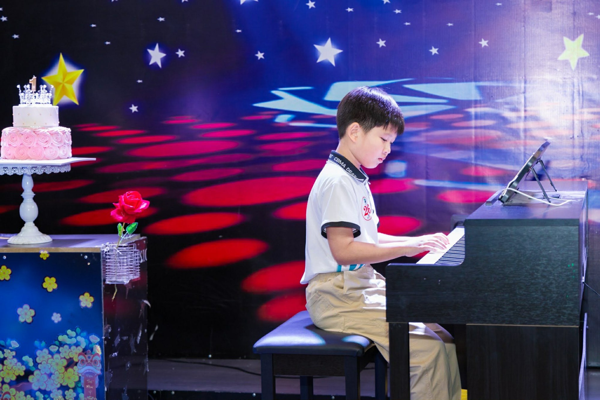 Khương Khương Quốc Trường: T&agrave;i năng nh&iacute; L&acirc;m Đồng đam m&ecirc; piano cổ điển- Ảnh 4.