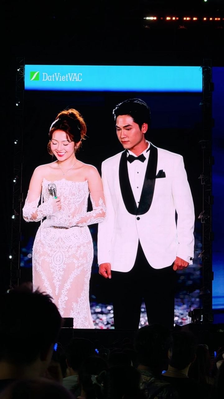 M&agrave;n ph&aacute;t "cẩu lương" ngọt nhất Việt Nam đ&acirc;y rồi: C&ocirc; d&acirc;u tuy&ecirc;n bố cộng c&aacute;c Anh Trai lại mới bằng ch&uacute; rể- Ảnh 3.