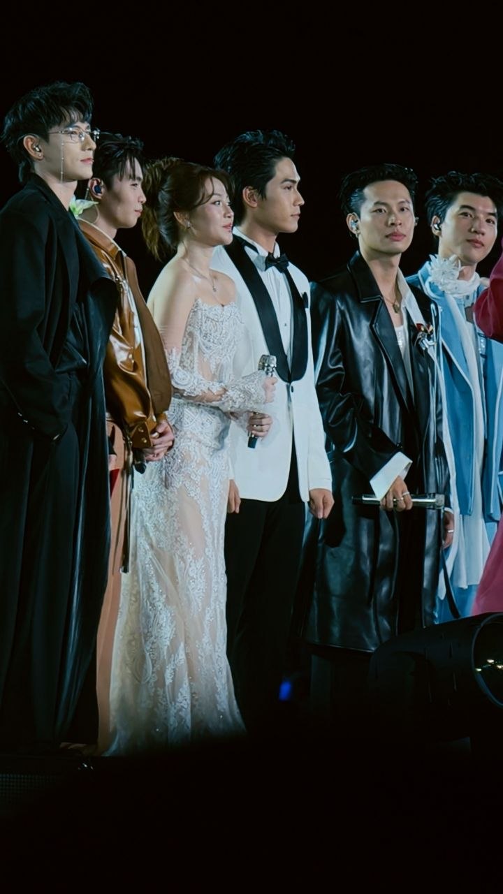 M&agrave;n ph&aacute;t "cẩu lương" ngọt nhất Việt Nam đ&acirc;y rồi: C&ocirc; d&acirc;u tuy&ecirc;n bố cộng c&aacute;c Anh Trai lại mới bằng ch&uacute; rể- Ảnh 9.