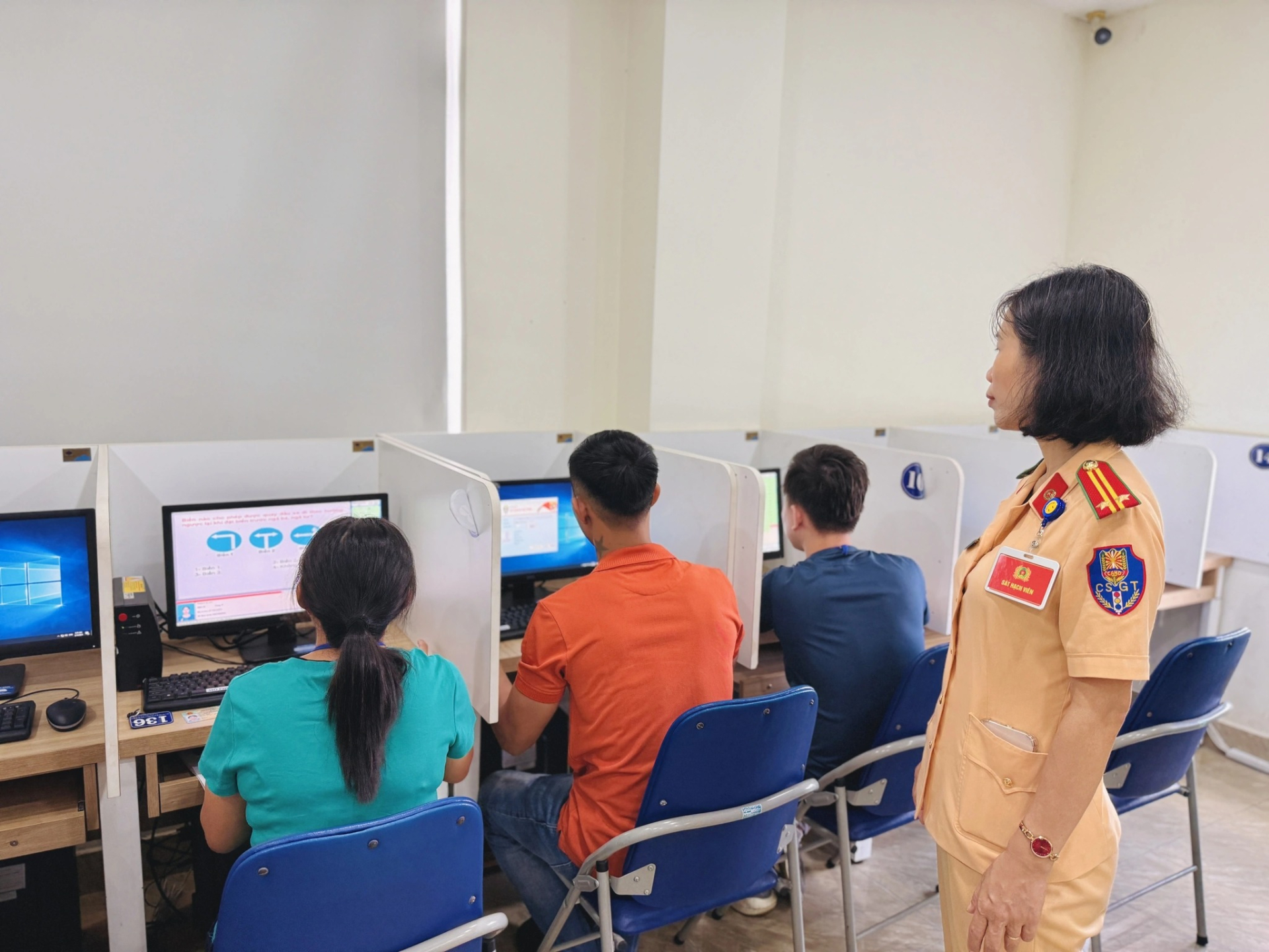 Thay đổi quy tr&igrave;nh thi bằng l&aacute;i xe từ th&aacute;ng 5 / 2026: Hướng đến an to&agrave;n giao th&ocirc;ng - Ảnh 1.