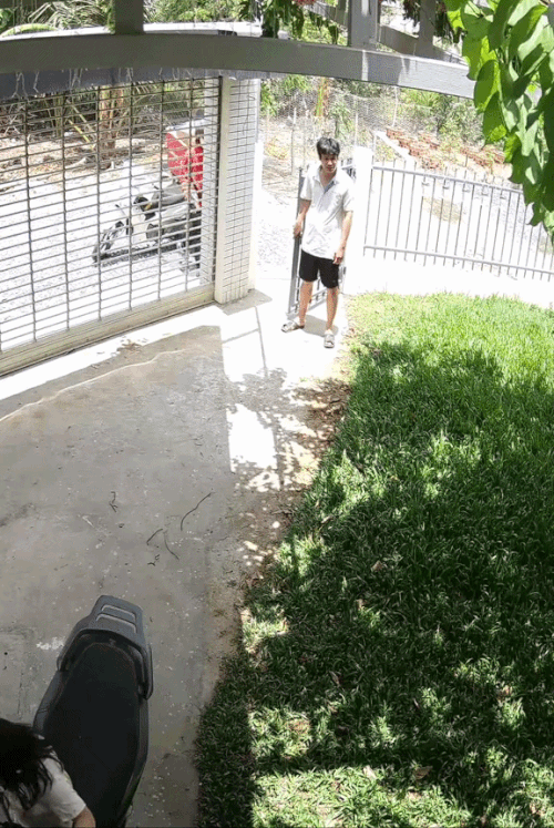 2h chiều kh&aacute;ch đang ngủ trưa, shipper bị camera an ninh ghi lại chuỗi hoạt động &acirc;m thầm- Ảnh 7.