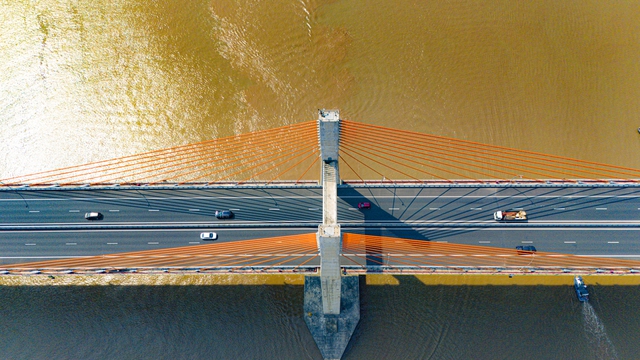 C&acirc;y cầu d&acirc;y văng gần 7.300 tỷ đồng d&agrave;i 5,4km, lọt top 3 thế giới về số nhịp do người Việt lần đầu tự thiết kế, thi c&ocirc;ng - Ảnh 1.