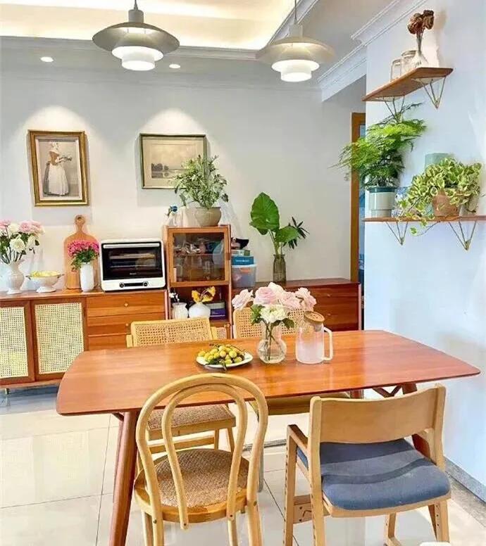 Ng&ocirc;i nh&agrave; hướng biển của người phụ nữ 40 tuổi sống một m&igrave;nh: Kh&ocirc;ng cần xa hoa vẫn đủ đầy, mỗi ng&agrave;y như đang nghỉ dưỡng- Ảnh 7.