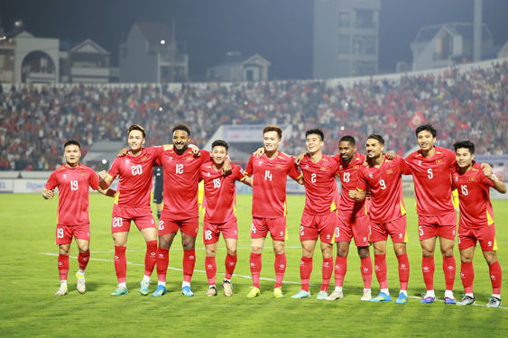 Tuyển Việt Nam định h&igrave;nh sức mạnh mới - Ảnh 1.