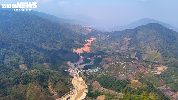 Đường ĐT . 722 Nối L&acirc;m Đồng v&agrave; Đắk Lắk: Cải thiện giao th&ocirc;ng v&agrave; ph&aacute;t triển du lịch 2026 - Ảnh 2.