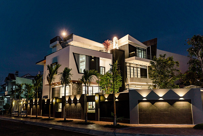 Ch&acirc;n dung 4 ch&agrave;ng trai được "đẩy thuyền" với Lọ Lem: Điểm chung l&agrave; gi&agrave;u, tiếp theo l&agrave; g&igrave;?- Ảnh 8.