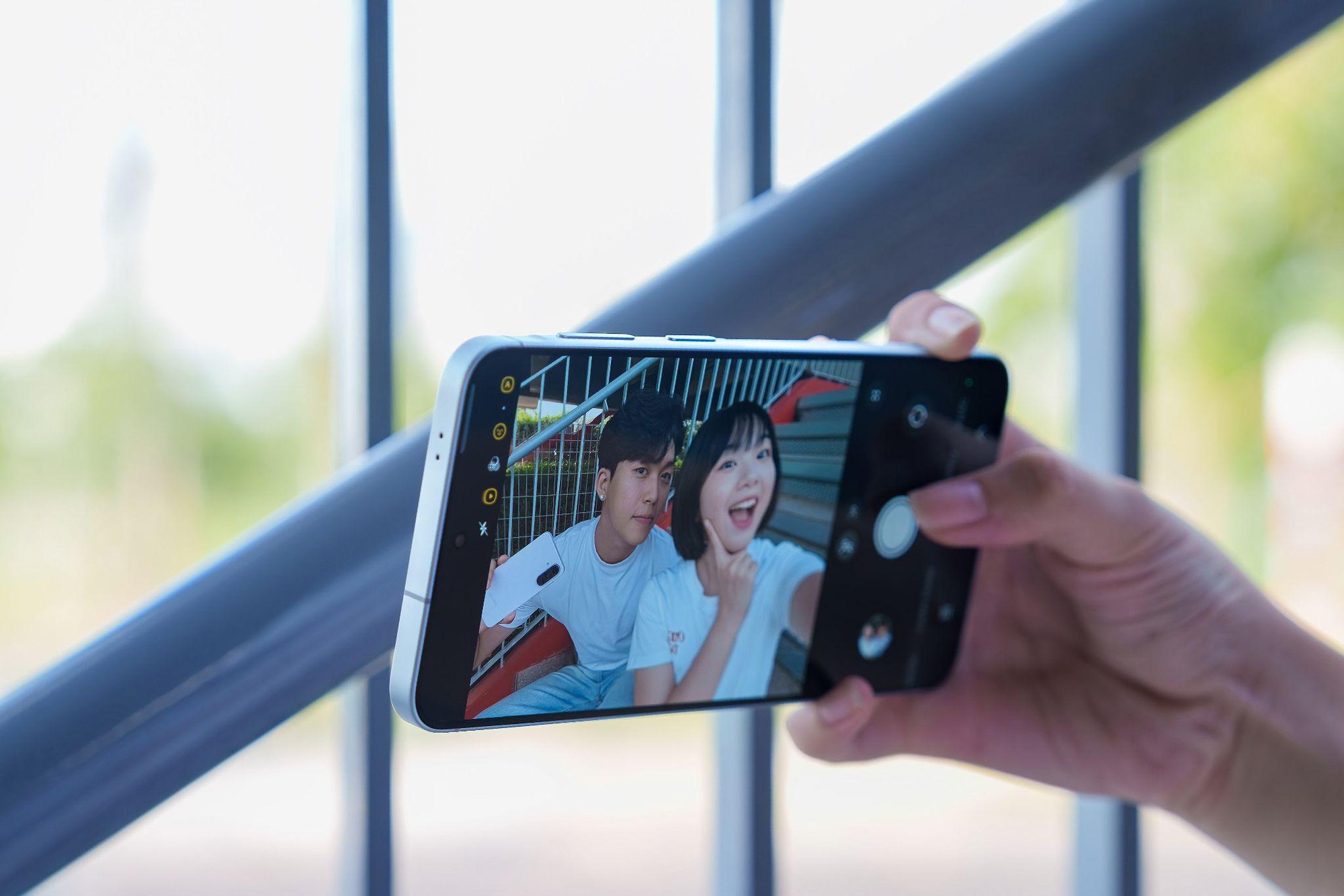 Vượt ải th&aacute;ng 3 th&agrave;nh c&ocirc;ng, t&ocirc;i bắt đầu nhập vibe m&ugrave;a h&egrave; cực n&eacute;t với Galaxy A57/A37 5G - Ảnh 3.