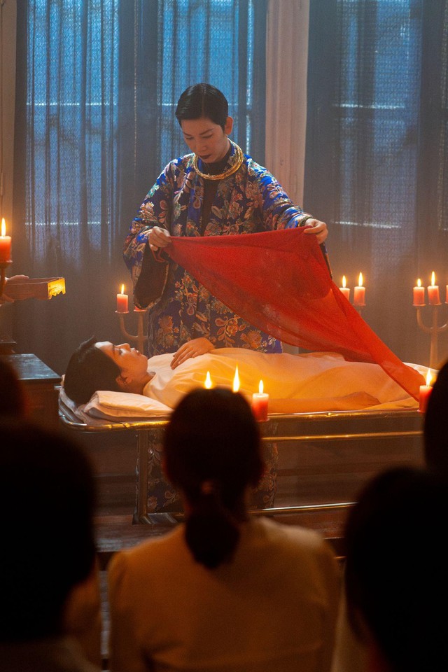 Chưa bao giờ thấy Ngọc Trinh bầm dập đến mức n&agrave;y- Ảnh 8.