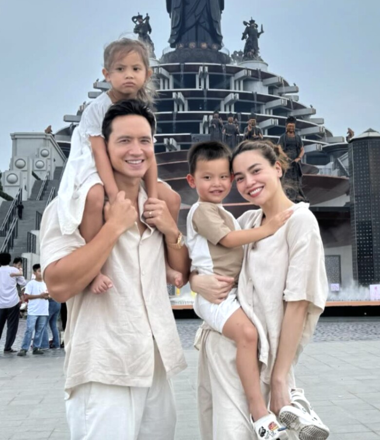 Dậy từ 5 giờ s&aacute;ng l&agrave;m b&aacute;nh c&ugrave;ng mẹ, dạy mẹ ngoại ngữ: B&eacute; Lisa - con g&aacute;i H&agrave; Hồ mới 6 tuổi khiến d&acirc;n mạng th&iacute;ch th&uacute; v&igrave; qu&aacute; lanh lợi- Ảnh 12.