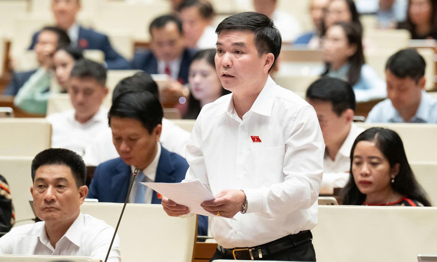 Đề xuất đ&aacute;nh gi&aacute; chế độ tiền lương c&aacute;n bộ cấp x&atilde; năm 2026 - Ảnh 1.