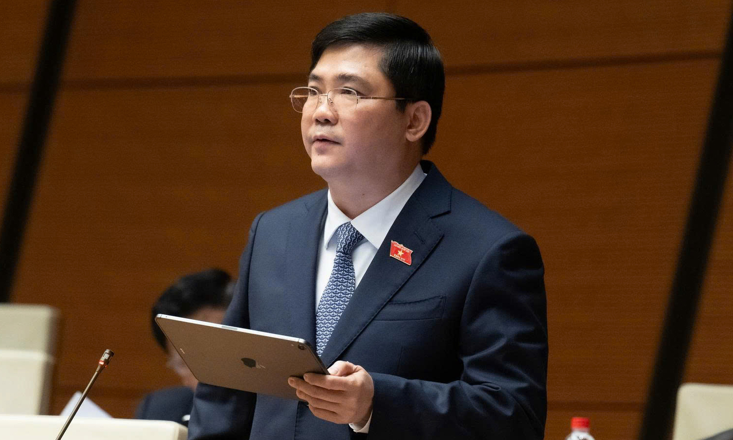 Đề xuất đ&aacute;nh gi&aacute; chế độ tiền lương c&aacute;n bộ cấp x&atilde; năm 2026 - Ảnh 2.