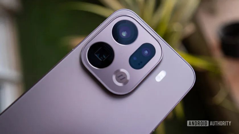 Galaxy S26 Ultra kh&ocirc;ng vượt trội hơn OPPO Find X9 Pro trong cuộc chiến smartphone 2026 - Ảnh 2.