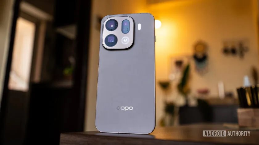 Galaxy S26 Ultra kh&ocirc;ng vượt trội hơn OPPO Find X9 Pro trong cuộc chiến smartphone 2026 - Ảnh 1.