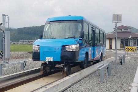 Kh&aacute;m ph&aacute; si&ecirc;u phương tiện Nhật Bản độc đ&aacute;o th&aacute;ch thức mọi địa h&igrave;nh năm 2026 - Ảnh 2.