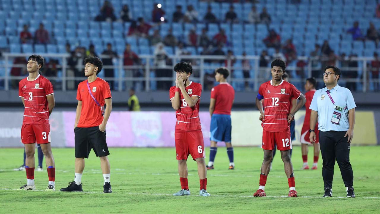 AFF Cup: Bị loại sau trận đấu với Việt Nam, Indonesia tức tốc bổ sung 3 cầu thủ nhập tịch - Ảnh 1.