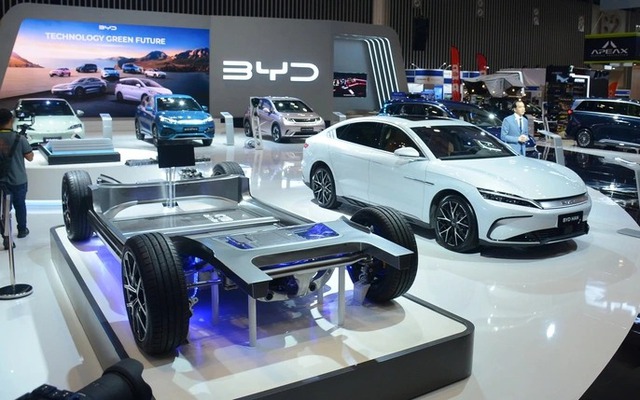 Doanh số ô tô tại Việt Nam tăng mạnh nhất Đông Nam Á, làm được một điều cả Thái Lan lẫn Indonesia 'mơ cũng khó' - Ảnh 5.