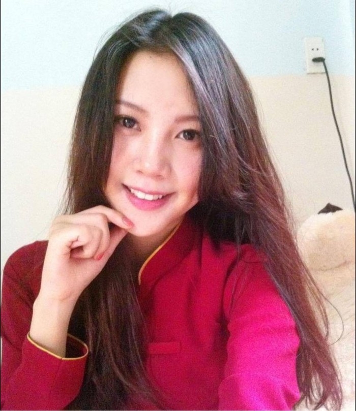 Cựu tiếp vi&ecirc;n Vietnam Airlines đ&oacute;ng MV với Sơn T&ugrave;ng M-TP: Lấy chồng gi&aacute;m đốc ở H&agrave; Nội, sinh liền 2 con, giờ ra sao? - Ảnh 1.