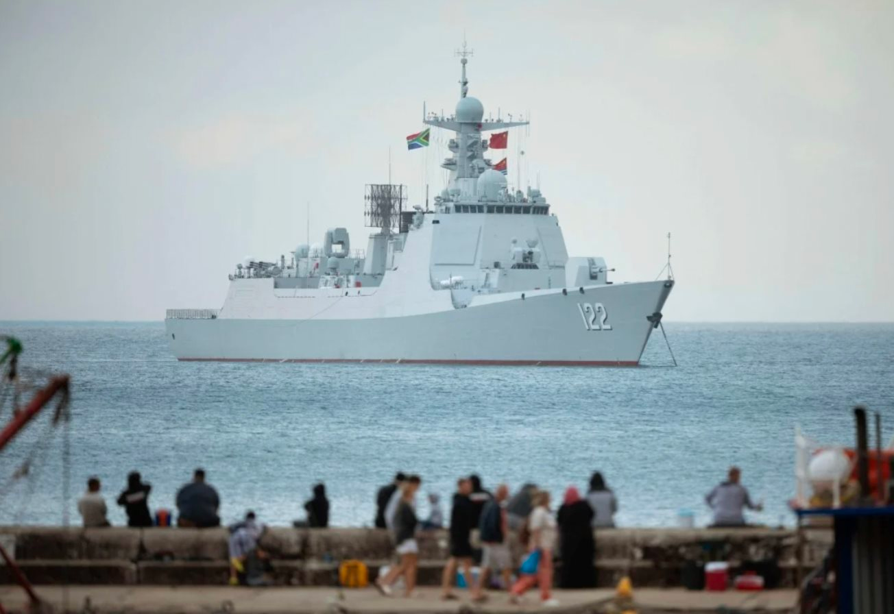 Phát hiện cột sóng 5G được làm bằng giấy trên tàu chiến Trung Quốc, giá rẻ hơn 200 lần so với thiết bị của Mỹ, cắt giảm 95% chi phí vật liệu - Ảnh 1.