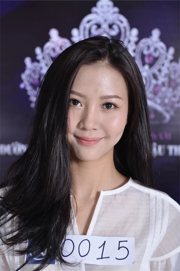 Cựu tiếp vi&ecirc;n Vietnam Airlines đ&oacute;ng MV với Sơn T&ugrave;ng M-TP: Lấy chồng gi&aacute;m đốc ở H&agrave; Nội, sinh liền 2 con, giờ ra sao? - Ảnh 4.