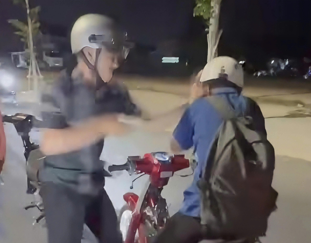 Thiếu niên bị đánh giữa đường tại Tây Ninh gây bức xúc dư luận 2026 - Ảnh 2.