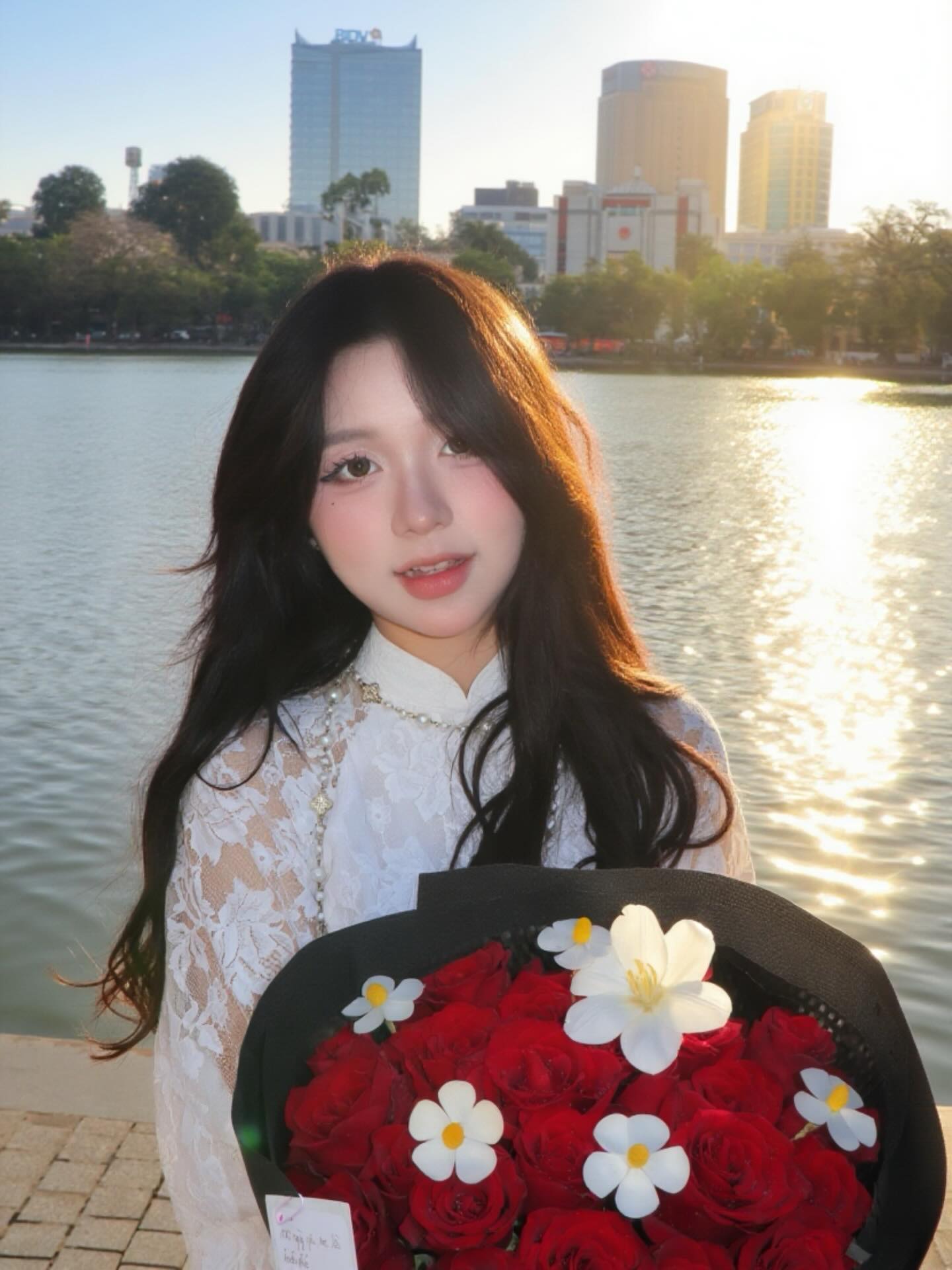 Hot girl ph&ograve;ng n&eacute;t 2k6, khiến anh em game thủ ng&acirc;y ngất trước nhan sắc - Ảnh 2.