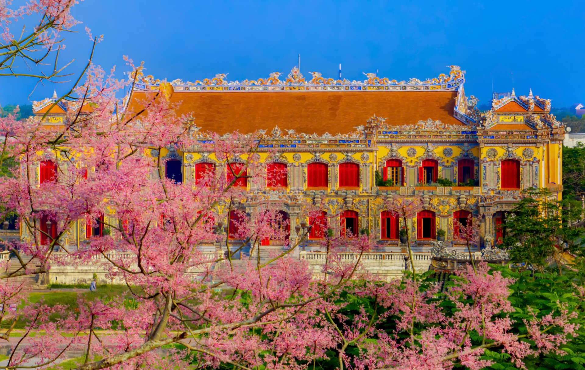 Tin cực vui cho kh&aacute;ch Việt đi Huế dịp lễ 30/4 - 1/5 - Ảnh 2.