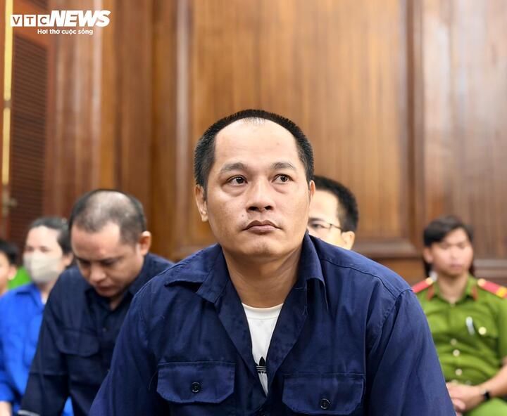 B&ugrave;i Văn t&acirc;n bị tuy&ecirc;n &aacute;n 19 năm t&ugrave; v&igrave; Lừa đảo xe m&aacute;y gian năm 2023 - Ảnh 1.