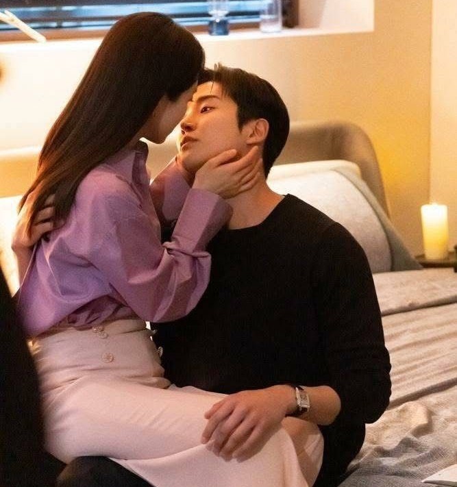 C&oacute; n&ecirc;n tắm trước khi gần gũi? Lợi &iacute;ch v&agrave; c&aacute;ch vệ sinh đ&uacute;ng c&aacute;ch - Ảnh 2.