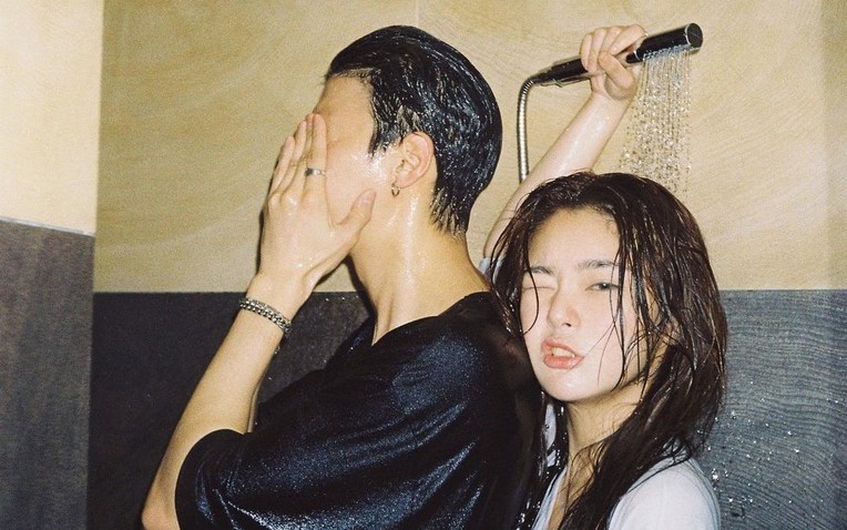 C&oacute; n&ecirc;n tắm trước khi gần gũi? Lợi &iacute;ch v&agrave; c&aacute;ch vệ sinh đ&uacute;ng c&aacute;ch - Ảnh 1.