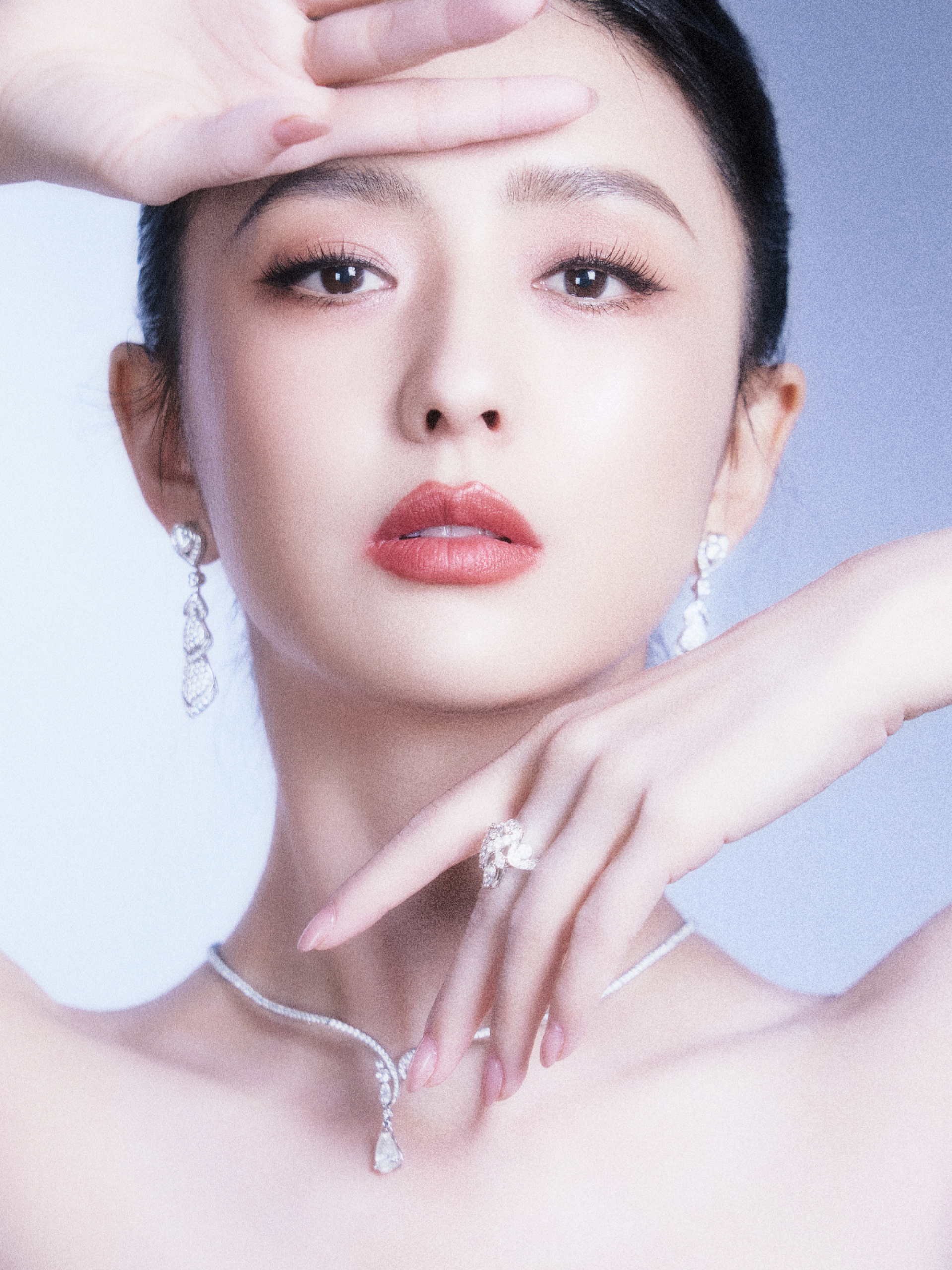 Mẹ đơn thân showbiz 