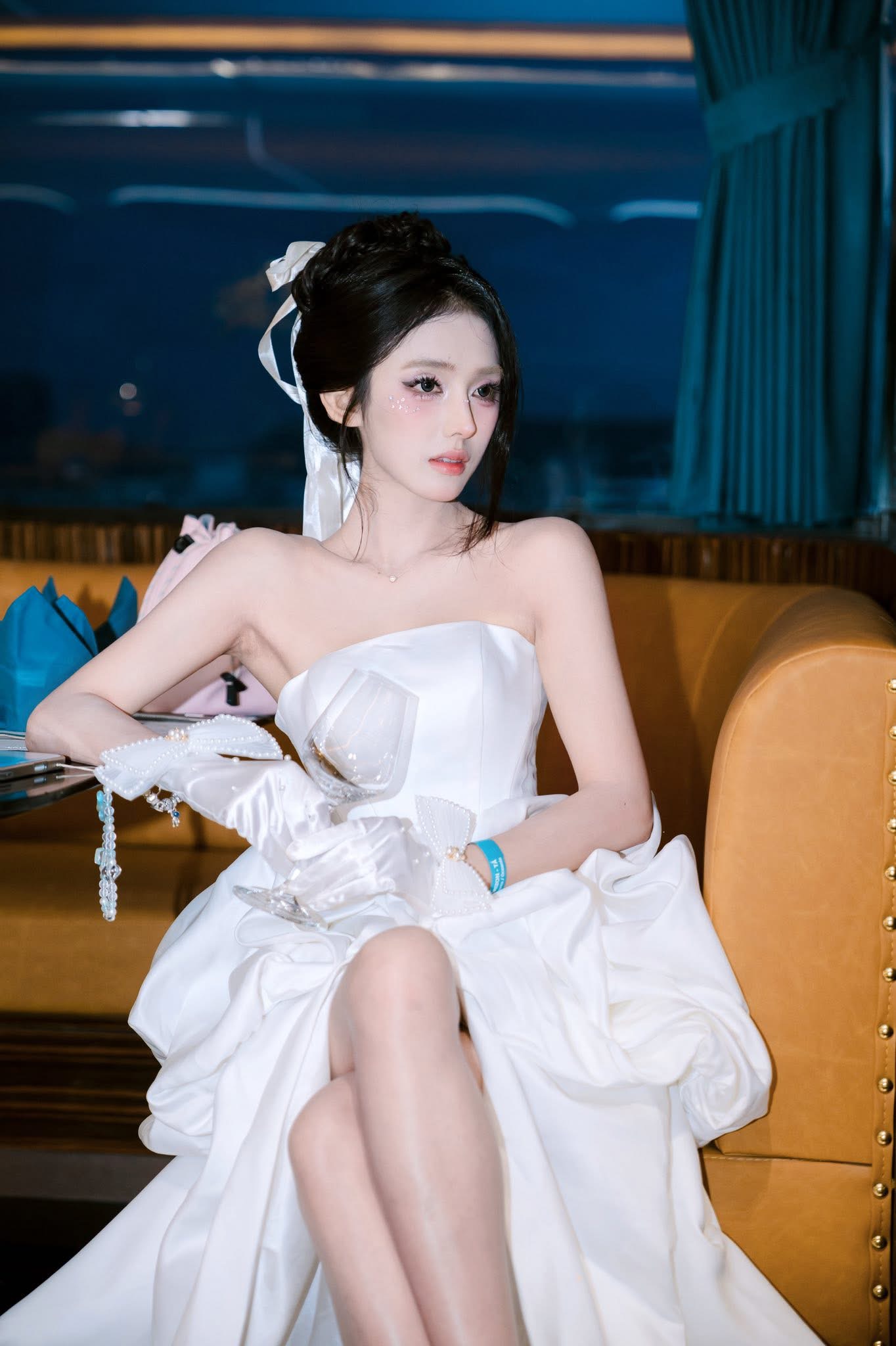 Hot girl nổi tiếng sau "thử th&aacute;ch 50k", nhan sắc 4 năm sau thế n&agrave;o?  - Ảnh 7.