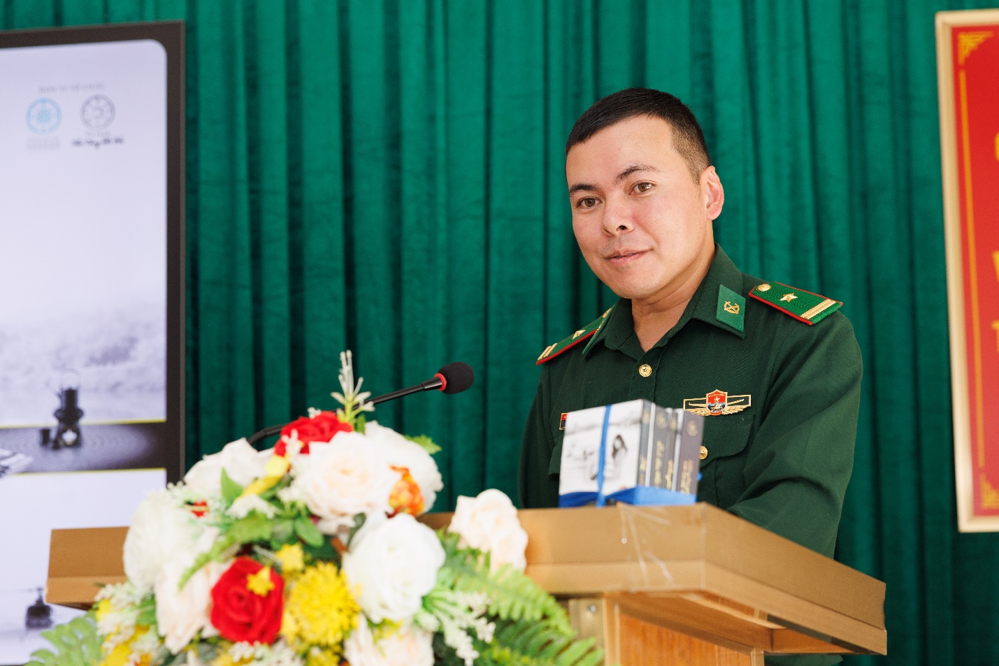 H&agrave;nh tr&igrave;nh Từ Tr&aacute;i Tim &ndash; L&ecirc;n bi&ecirc;n giới trao kh&aacute;t vọng, lan tỏa tri thức - Ảnh 16.