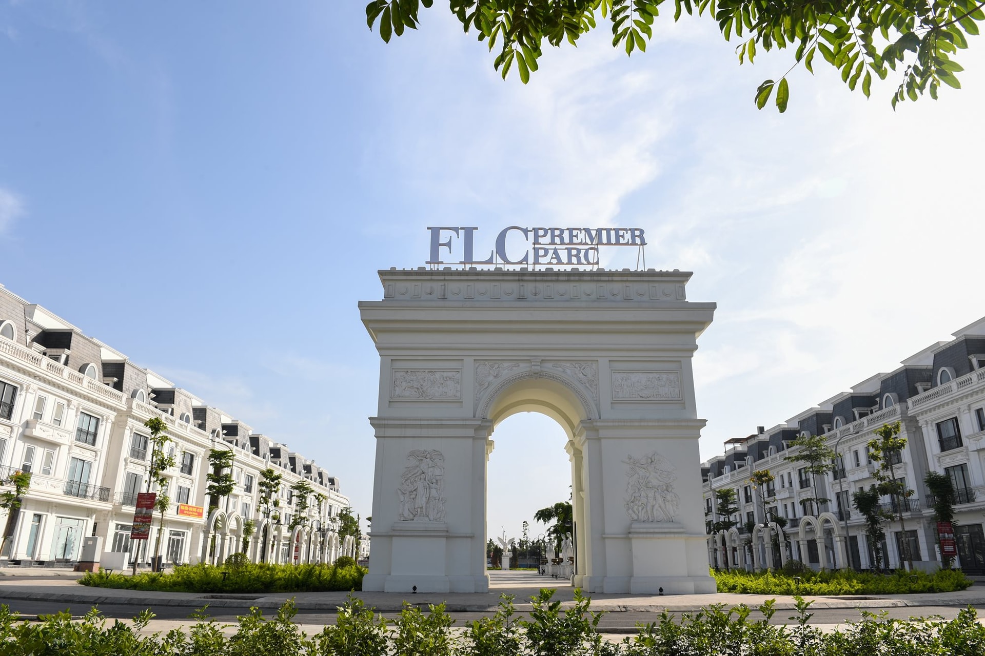 &Ocirc;ng Trịnh Văn Quyết trực tiếp ra c&ocirc;ng trường, dự &aacute;n tr&ecirc;n đất v&agrave;ng thủ đ&ocirc; của FLC chạy nước r&uacute;t trước giờ G - Ảnh 4.