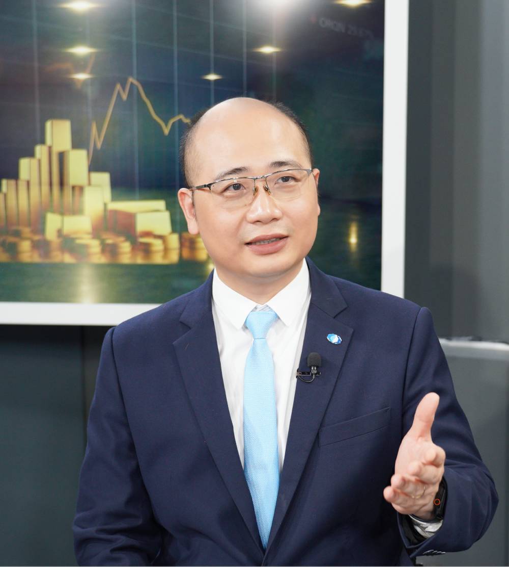 BTV M&ugrave;i Kh&aacute;nh Ly v&agrave; &ocirc;ng Nguyễn Kỳ Minh chia sẻ c&aacute;ch giữ gia sản ở người trẻ- Ảnh 2.