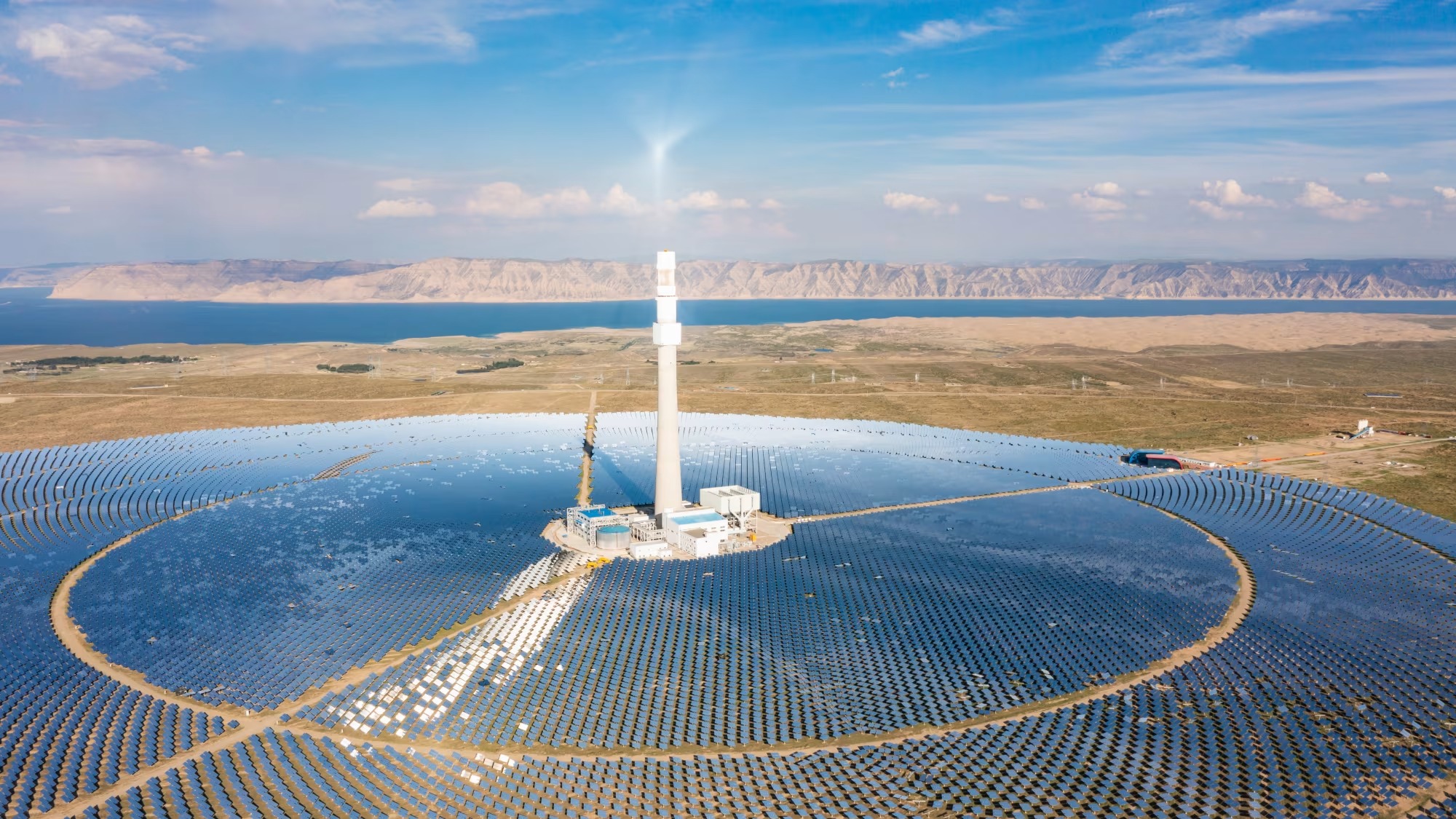 Hơn 10 năm đi theo ch&acirc;m ng&ocirc;n của &ocirc;ng Tập Cận B&igrave;nh: Trung Quốc đứng vững trước c&uacute; sốc chưa từng c&oacute; - Ảnh 1.