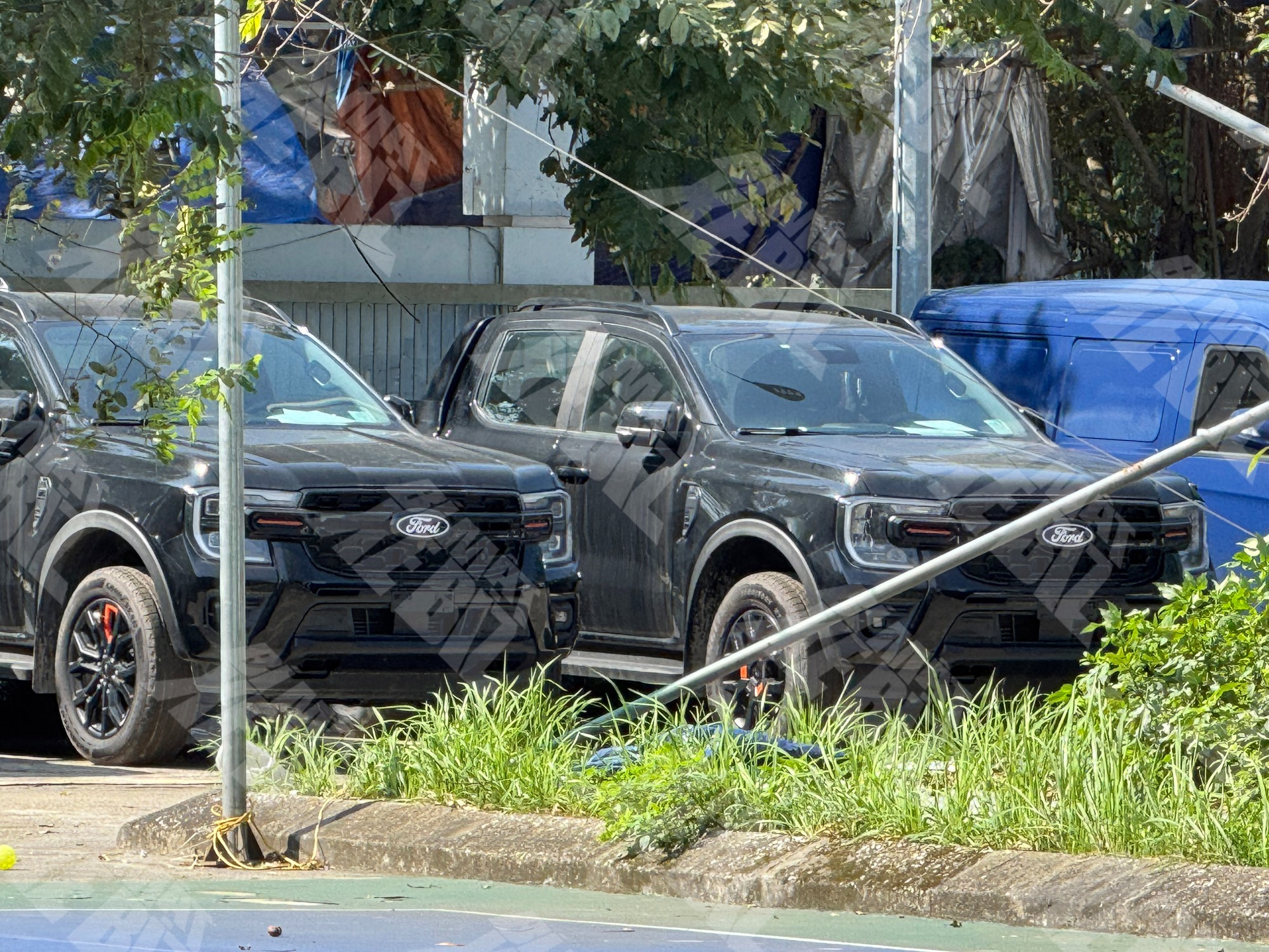 Ford Ranger, Everest th&ecirc;m m&aacute;y xăng tại Việt Nam: &lsquo;Bỏ rơi&rsquo; m&aacute;y dầu hay bị &eacute;p thay đổi?- Ảnh 2.