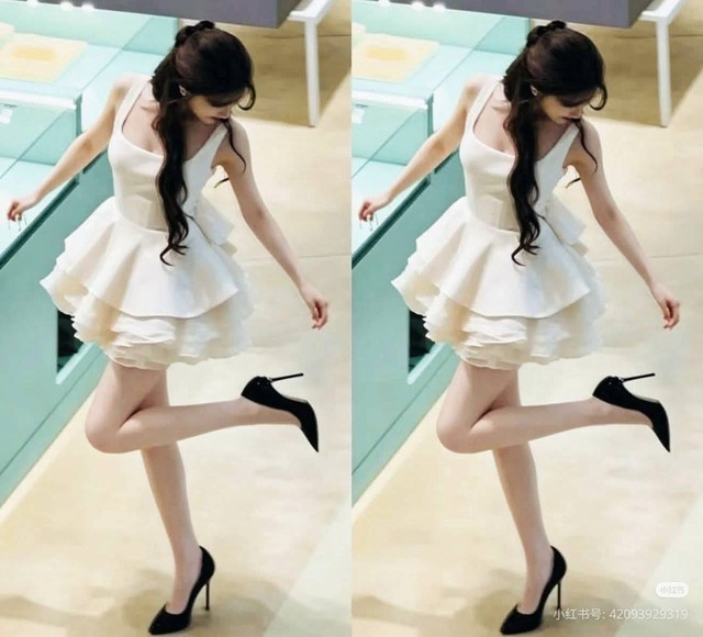 Nể Triệu Lộ Tư: Chỉnh gi&agrave;y th&ocirc;i cũng tạo khoảnh khắc triệu view, sao nổi tiếng chiếu mệnh r&otilde; r&agrave;ng!- Ảnh 1.