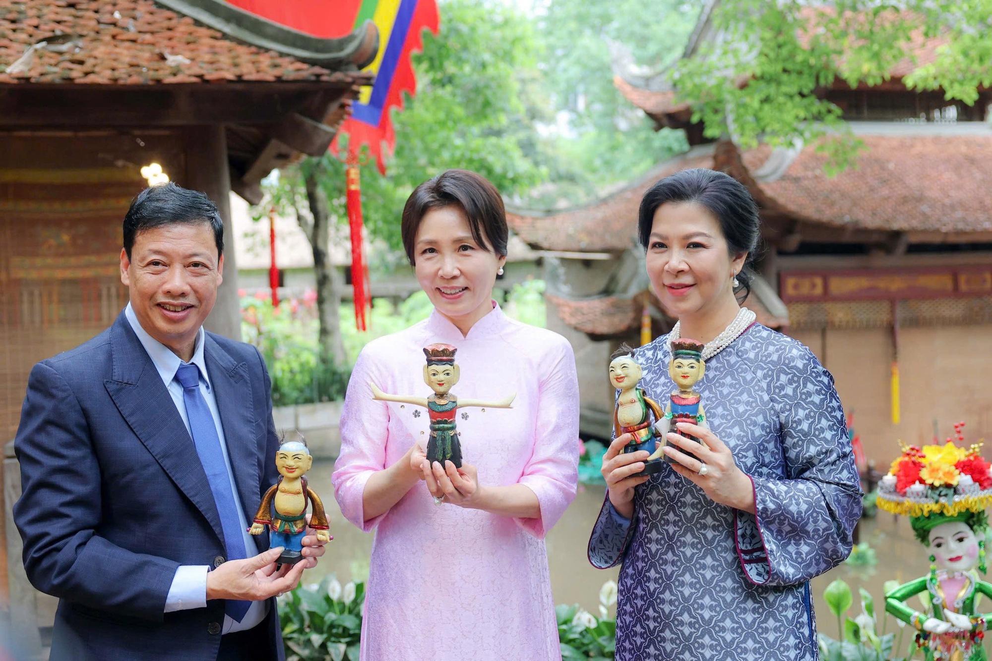 Hai Đệ nhất Phu nhân Việt Nam - Hàn Quốc thăm Bảo tàng Dân tộc học Việt Nam - Ảnh 13.