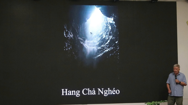 Ph&aacute;t hiện hang động mới ở Quảng Trị với th&aacute;c nước lạ , kh&aacute;m ph&aacute; 36 năm th&aacute;m hiểm - Ảnh 2.