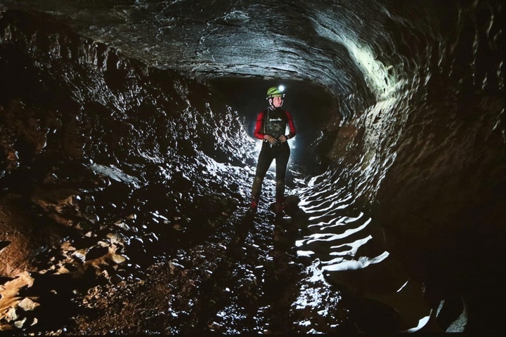 Ph&aacute;t hiện hang động mới ở Quảng Trị với th&aacute;c nước lạ , kh&aacute;m ph&aacute; 36 năm th&aacute;m hiểm - Ảnh 3.