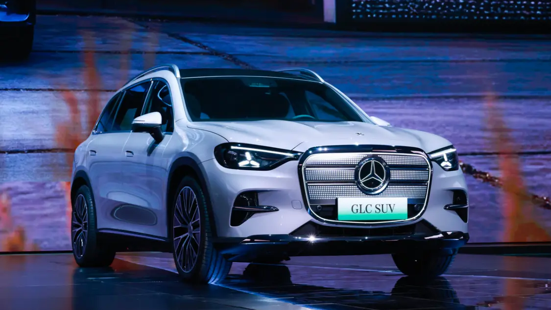 Mercedes-Benz GLC EV c&oacute; bản đặc biệt: Mẫu SUV điện mang linh hồn S-Class với tầm vận h&agrave;nh hơn 700 km - Ảnh 1.