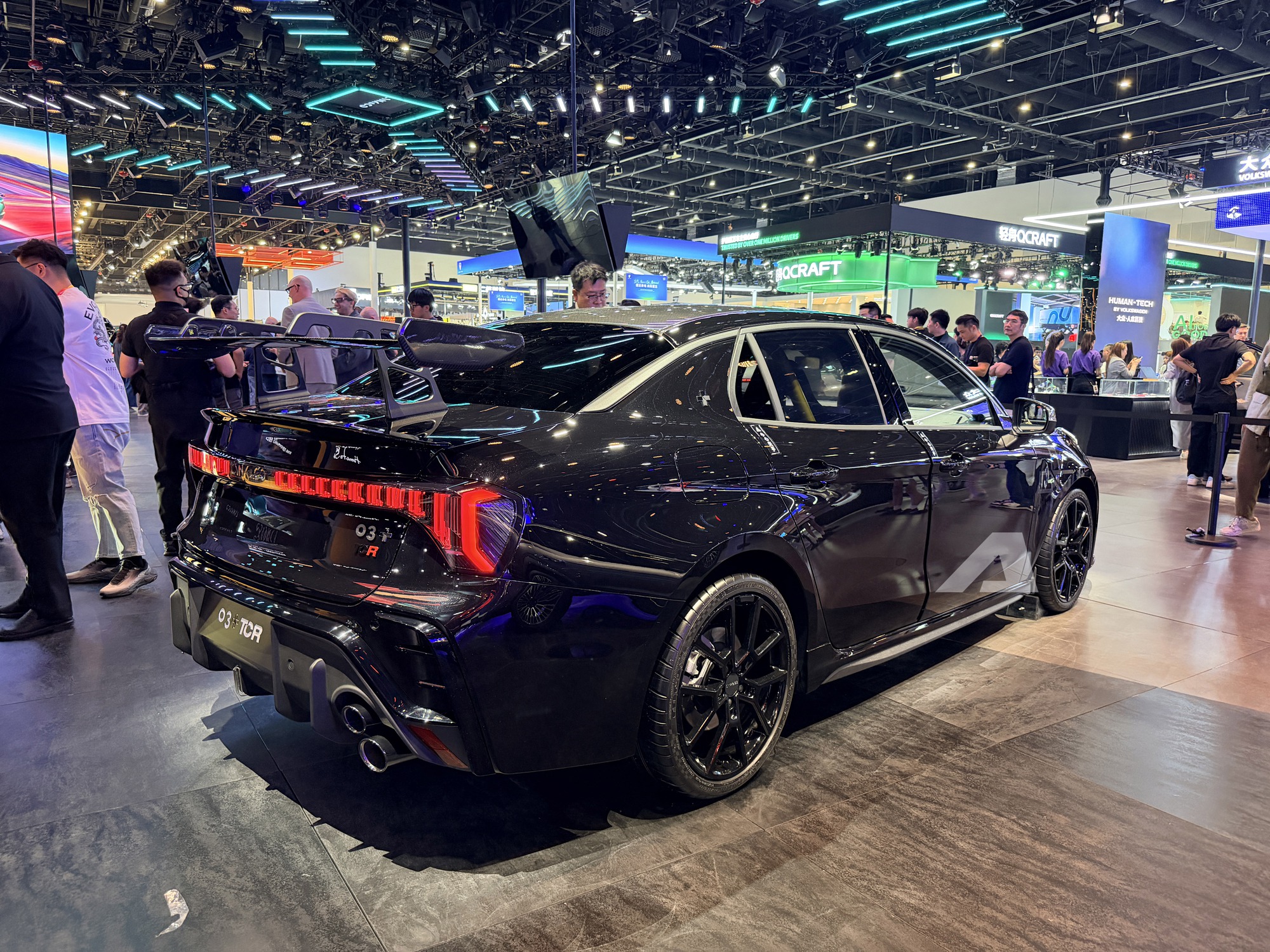 Xem trước Lynk & Co 03 sắp ra mắt Việt Nam: Thiết kế nội, ngoại thất thể thao ngay từ bản thường, dễ lấy kh&aacute;ch của Civic, Elantra- Ảnh 8.