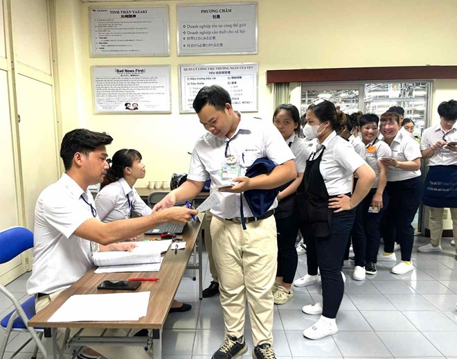 Công ty TNHH Yazaki EDS Việt Nam cho 7 . 000 Lao động nghỉ lễ 8 ngày với nguyên lương - Ảnh 1.