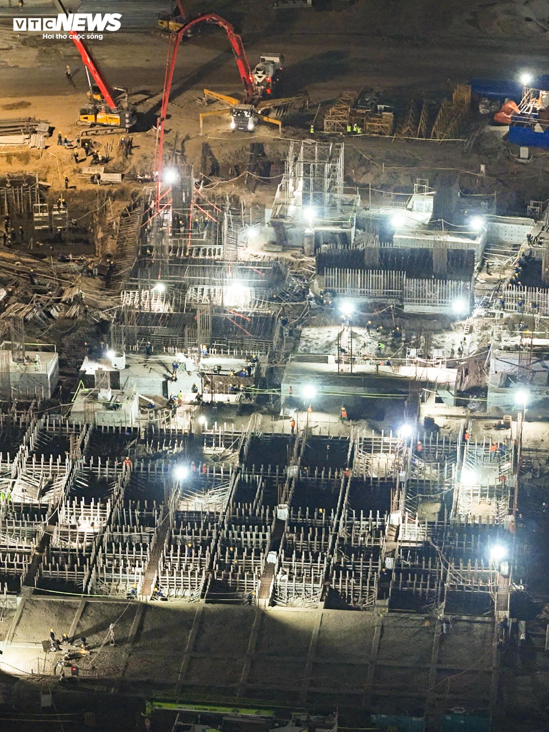 Đại c&ocirc;ng trường x&acirc;y dựng s&acirc;n vận động H&ugrave;ng Vương lớn nhất thế giới ở H&agrave; Nội - Ảnh 11.