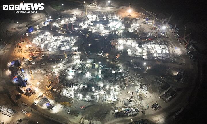 Đại c&ocirc;ng trường x&acirc;y dựng s&acirc;n vận động H&ugrave;ng Vương lớn nhất thế giới ở H&agrave; Nội - Ảnh 5.