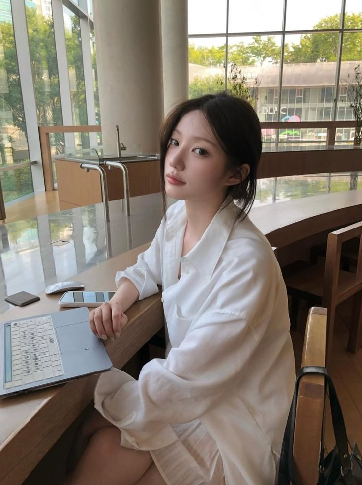 V&igrave; sao kh&ocirc;ng n&ecirc;n để lộ lương cho đồng nghiệp? - Ảnh 2.