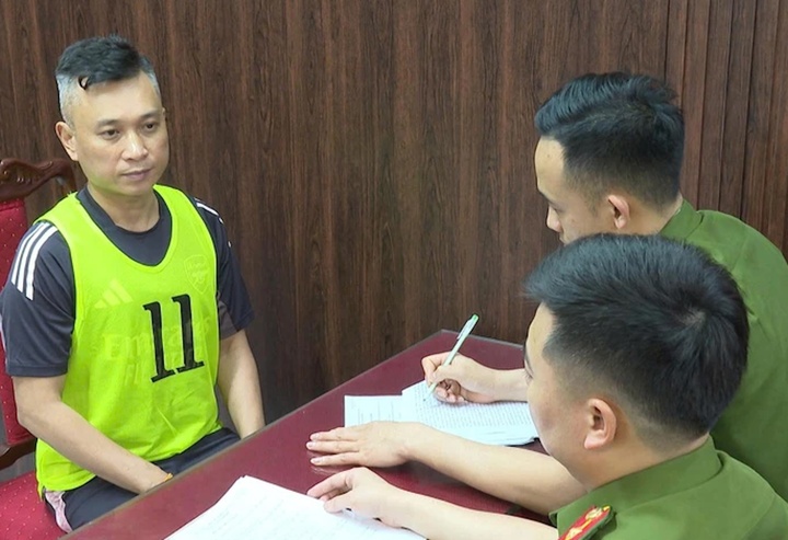 Vợ chồng người Việt điều h&agrave;nh trường g&agrave; quốc tế bị triệt ph&aacute; , giao dịch 1 . 200 Tỷ đồng - Ảnh 3.